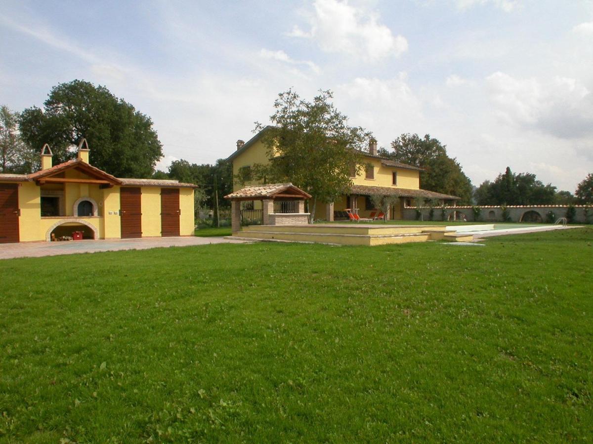 Casavacanze Sant'Eugenia Attigliano Exterior photo