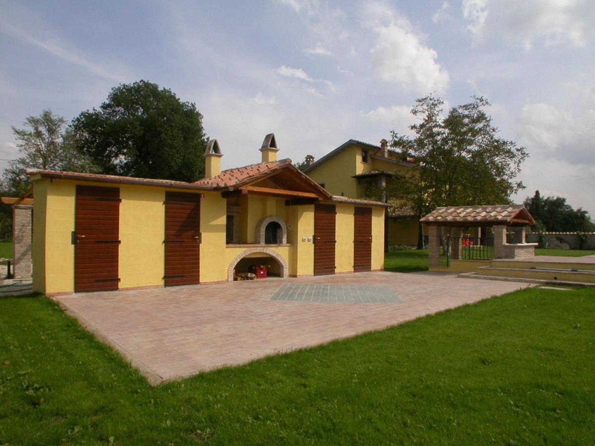 Casavacanze Sant'Eugenia Attigliano Exterior photo